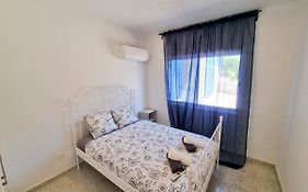 Beach Vibes Beachfront Apartment